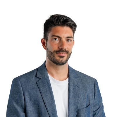 Pedro Ferreira, consultor imobiliário da RE/MAX Azor Estate